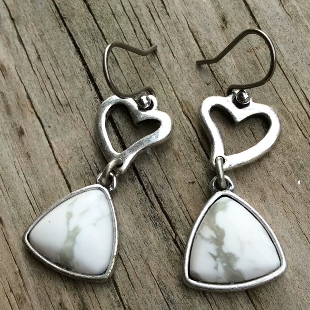 Lucky Brand Heart  W/ White Stone Earrings